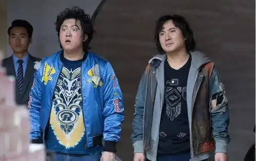 奇怪黄轩和谢霆锋接连失利,今年暑期档咋没人看电影了
