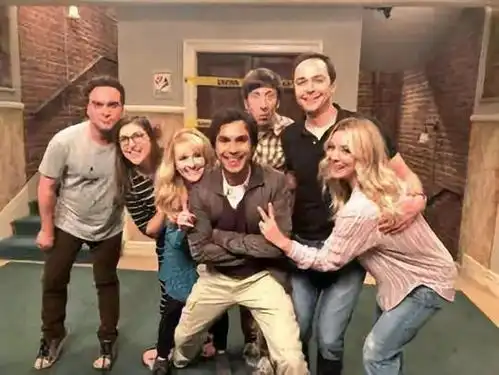 十一年了,被他们的古怪圈了粉,却因他们的平凡动了心丨毒药推荐
