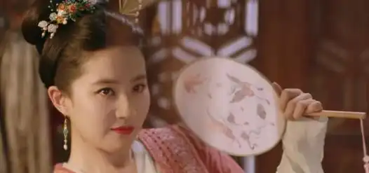 80后古装绝美女星,刘亦菲仙气,佟丽娅惊艳,杨幂高冷,谁更美呢