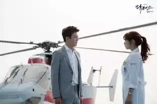 宋仲基被下架,新任老公朴信惠发起总攻