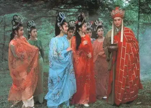 重温西游记原来妖精比神仙好看多了
