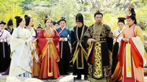 如果给秦始皇一个地球仪,再告诉他秦国的范围,结果会怎么样
