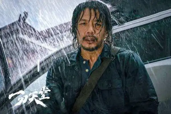 段奕宏迎来大银幕爆发期,他的中长发造型你见过没