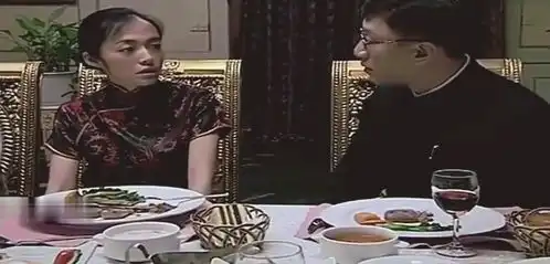 潜伏余则成一句最经典的台词,现在用也很时髦
