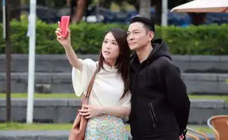 金白水清格的刘德华八字,看后面的艺术偶像事业还能红多久