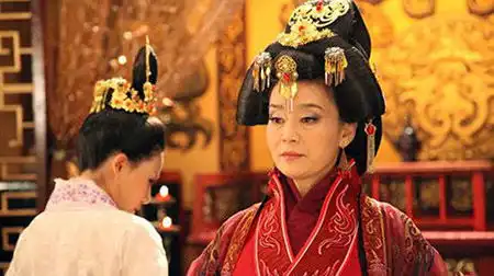 独孤皇后因嫉妒杀死情敌,隋文帝为何不敢问罪,反而还跑出都城
