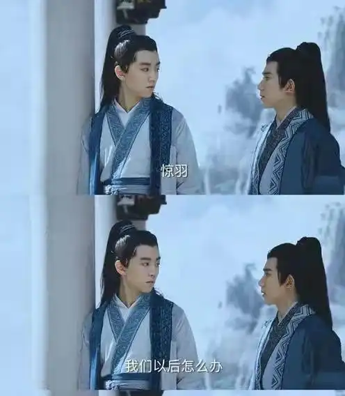 王俊凯一身帅气西装造型,青春时尚,三小只初长成
