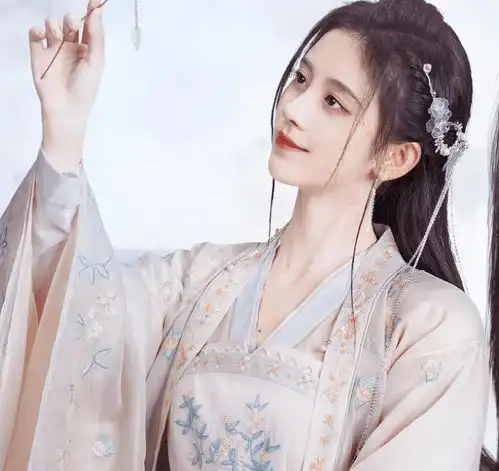 明年爆款预定,男主演过山河令,女主曾与张哲瀚合作过两次