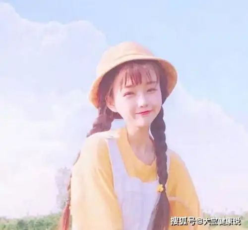 搞笑gif怪不得儿子回来老说自己饿,原来是每天给别人喂饭了