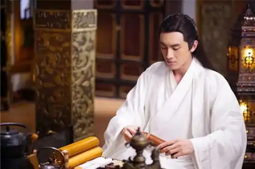 穿古装好看的男星,你的男神有没有上榜,他们哪里最吸引你呢
