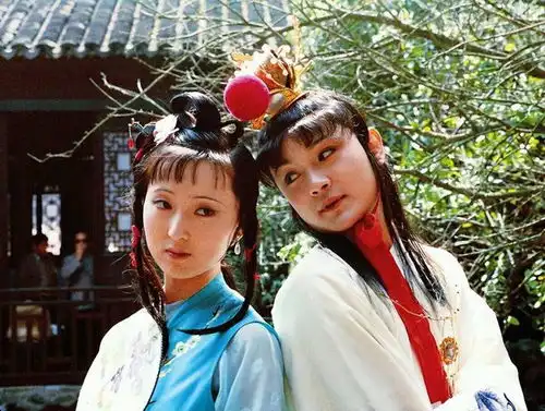 这是林黛玉新版红楼梦遭网友吐槽,87版林黛玉永远无法超越
