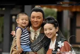 冯绍峰公开与倪妮恋情图揭历代谋女郎生存现状