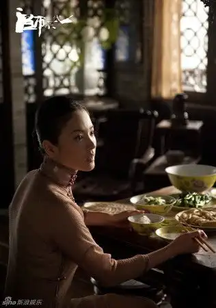 一代宗师曝绝美宋慧乔剧照温柔妻子典雅而性感
