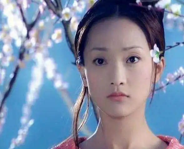 金庸笔下最会撩汉的两个女主,都是小三上位,完美逆袭
