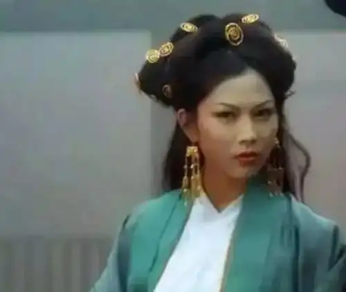 港姐蔡少芬剧照,每一张都貌如天仙,除了最后一图

