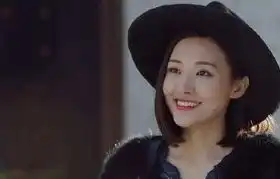 从夏家三千金到女世子,郑罗茜才是鉴茶大师
