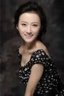 金粉世家三少奶奶扮演者是谁
