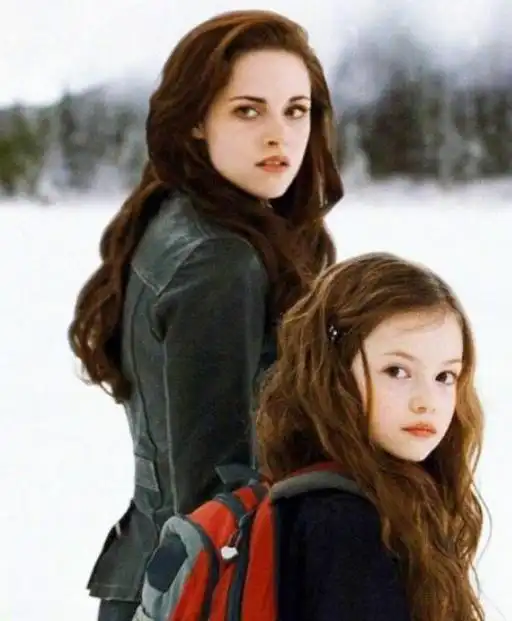 小暮光女长大了从小美到大曾因颜值太高被疑是电脑合成
