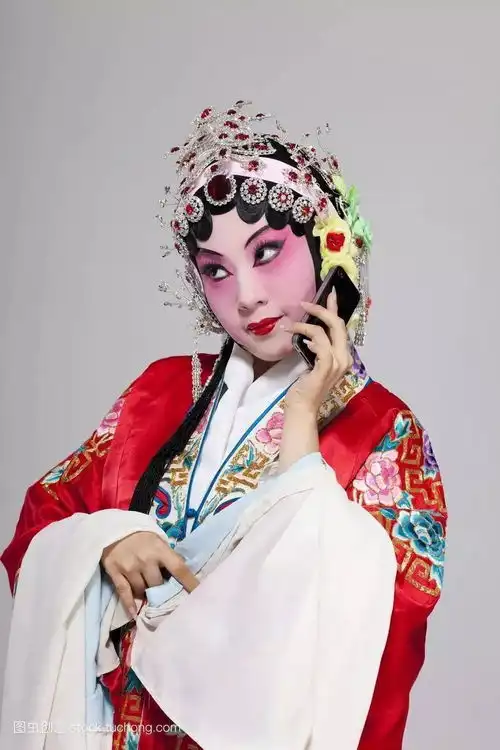 美,不过青衣俏,不过花旦
