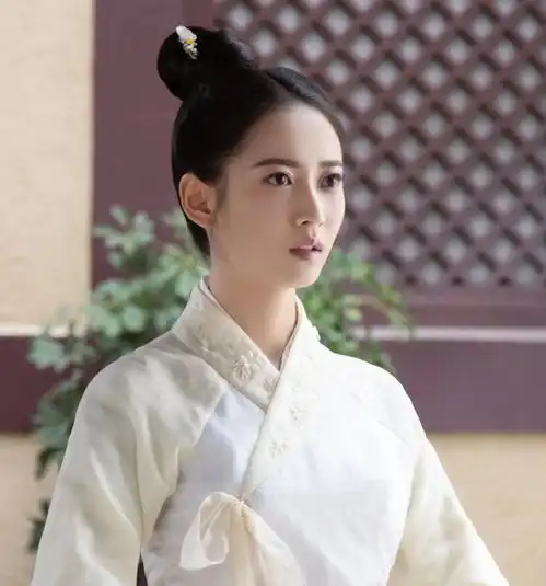 陈钰琪古装剧照
