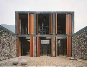 他把中国最美的农民房作为礼物送给了父亲