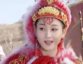 回家的诱惑女演员换上古装,艾莉古典美,洪宝莲变化真大
