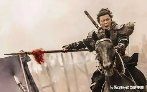 他是历史名人,金庸赐他一身神功,他不屑华山论剑,却被五绝佩服
