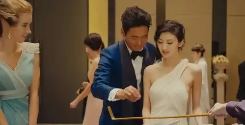 烂片女王带资进组,被骂了15年的景甜,终于靠司藤逆风翻盘