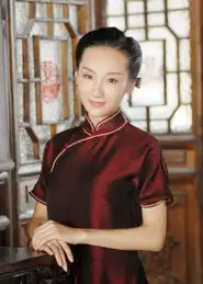 高洋姑苏十二娘被求婚旗袍之多堪比宝玉
