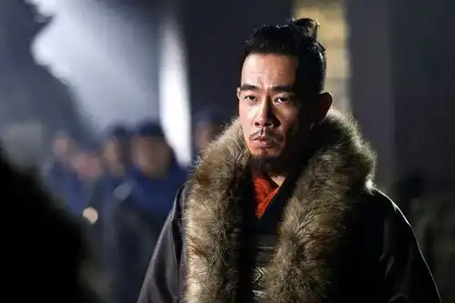 全国最有权势的女人养了3个男宠,那他们每天都吃点啥呢