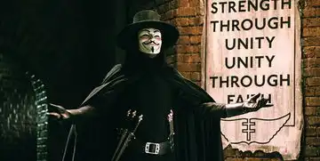 已结束抽奖赠书火药中绽放玫瑰,用革命捍卫自由v字仇杀队同名电影原作,雨果奖获得者阿兰摩尔首部现实主义巨著全本面世,无一删减