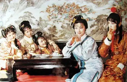 因为听过红楼梦,他成了人们眼中别人家的孩子