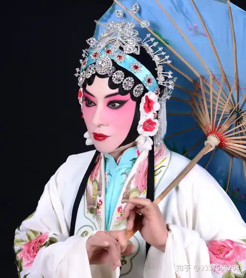 我的京剧照京剧旦角化妆京剧白蛇传游湖白素贞
