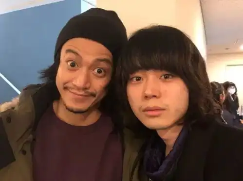 佐仓绫音写真集正式发售网友晒自己购买了71册
