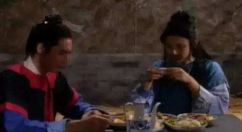 红楼梦结局最圆满的爱情小红为何选择了贾芸
