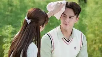 许你浮生若梦段天赐喜欢谁段天赐结局跟谁在一起了
