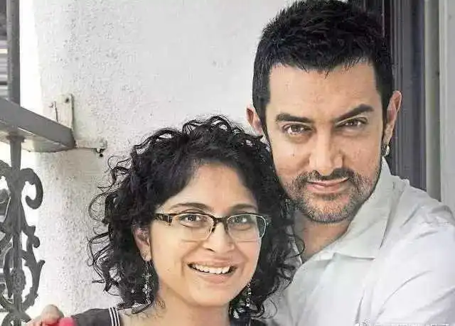 三傻大闹宝莱坞主演阿米尔汗官宣离婚几个月前才刚确诊新冠