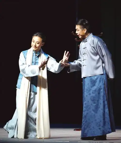 罗周剧本创作,无一字无目的丨新力量