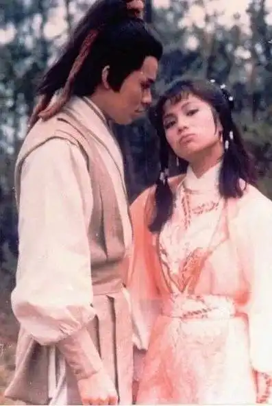 金庸走了,江湖老了,青春没了,也许天堂想看武侠了作品