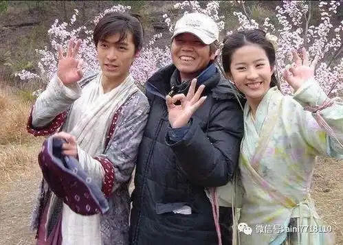 李易峰与马天宇片场秀恩爱,被杨幂拍下,两人私情遭流出
