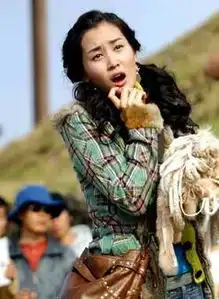 像李多海这样的头发怎么弄