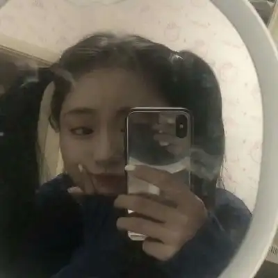 小学生头像真人自拍羞耻