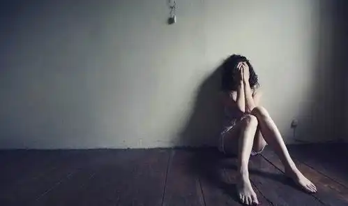 产后抑郁有多严重34岁2胎妈妈医院坠楼身亡,只留下一条朋友圈