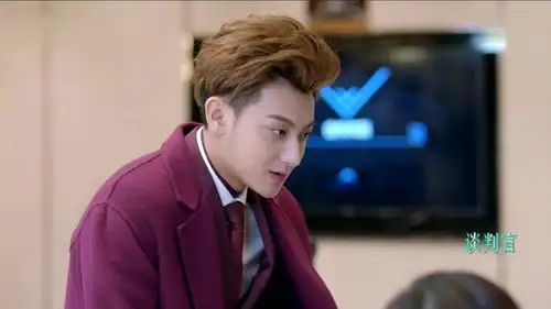 谈判官,一件事情不能用一个角度去看,晓飞童鞋让女友长见识