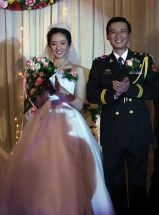 徐洪浩和刘晓洁,在特种兵之火凤凰中是父女,生活中竟是夫妻