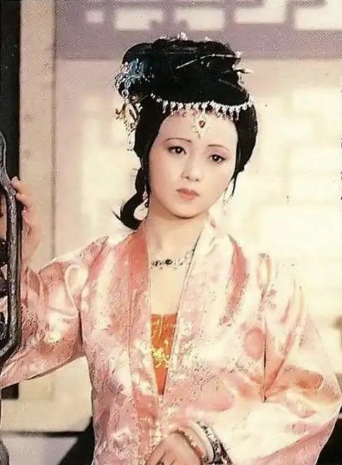 红楼第一美张蕾如果再来一次,我不演秦可卿了,想演林黛玉
