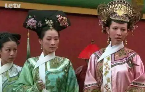 甄嬛传安陵容身边到底被皇后安插了多少眼线
