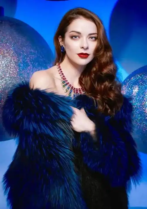 俄罗斯演员玛丽娜亚历山德罗娃m.aleksandrova
