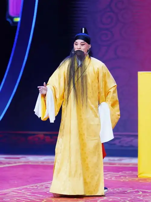 今晚戏码头戏曲真功夫下高三连击,来看看什么是硬功夫,真绝技