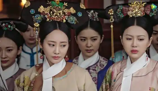 如懿传令妃诞下天子,纯惠皇贵妃病逝,死后与如懿葬在一起